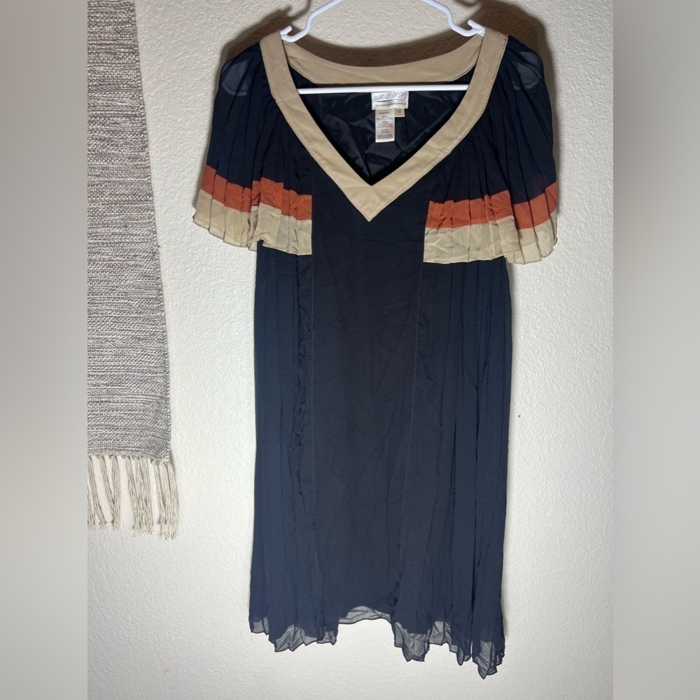 Medium   M.J.J.P Black Color-blocked Dress